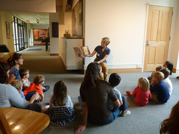 storytime-600x450.jpg
